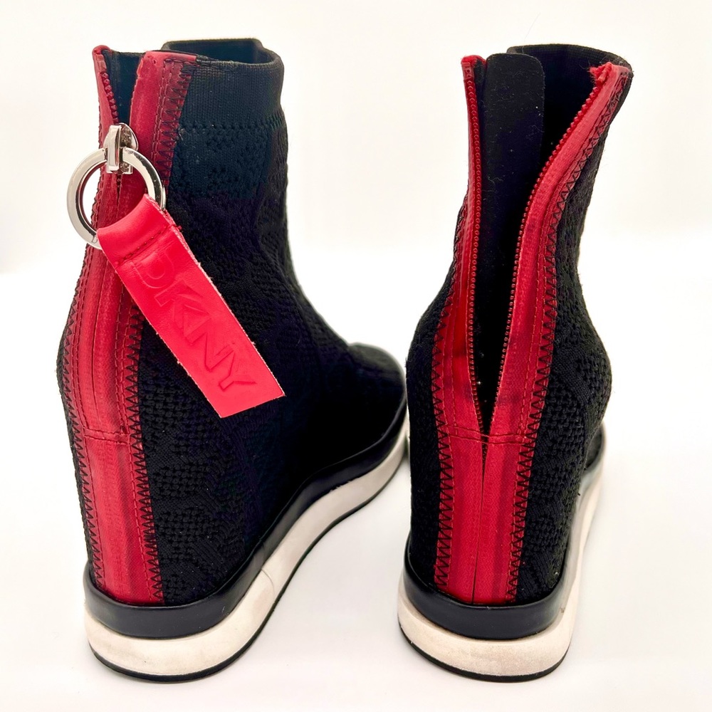 FREE! CLEARANCE DKNY with ANY Purchase Leather/Textile Black High Tops NWOT - Picture 4 of 13